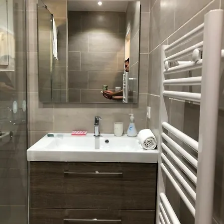 Centre A Pieds, Studio-cabine 4 Pers Max, Promo 7 Nuits Lejlighed *