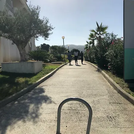 Centre à Pieds, Studio-cabine 4 Pers Max, Promo 7 Nuits * Porticcio (Corsica)