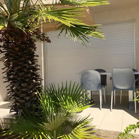 Centre à Pieds, Studio-cabine 4 Pers Max, Promo 7 Nuits Appartamento